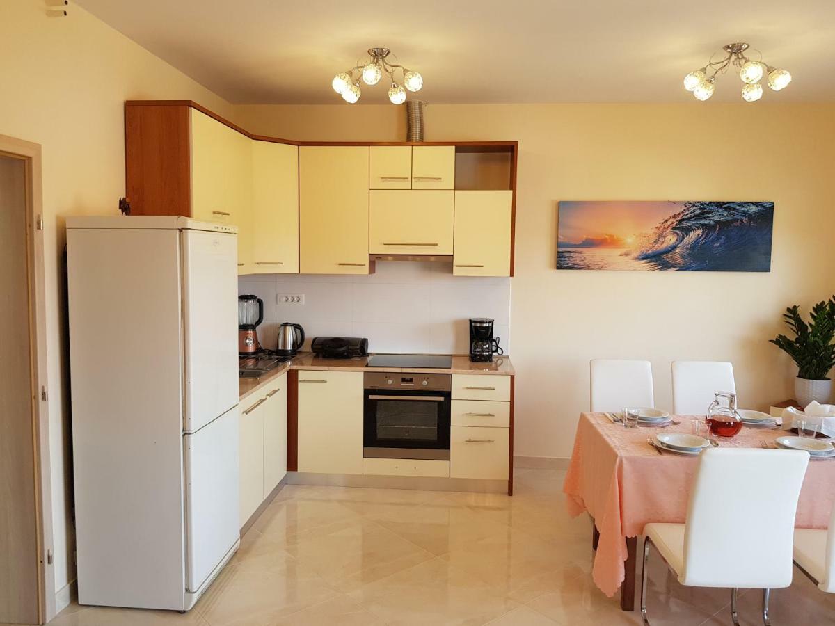 Apartman Vesna Malinska Buitenkant foto