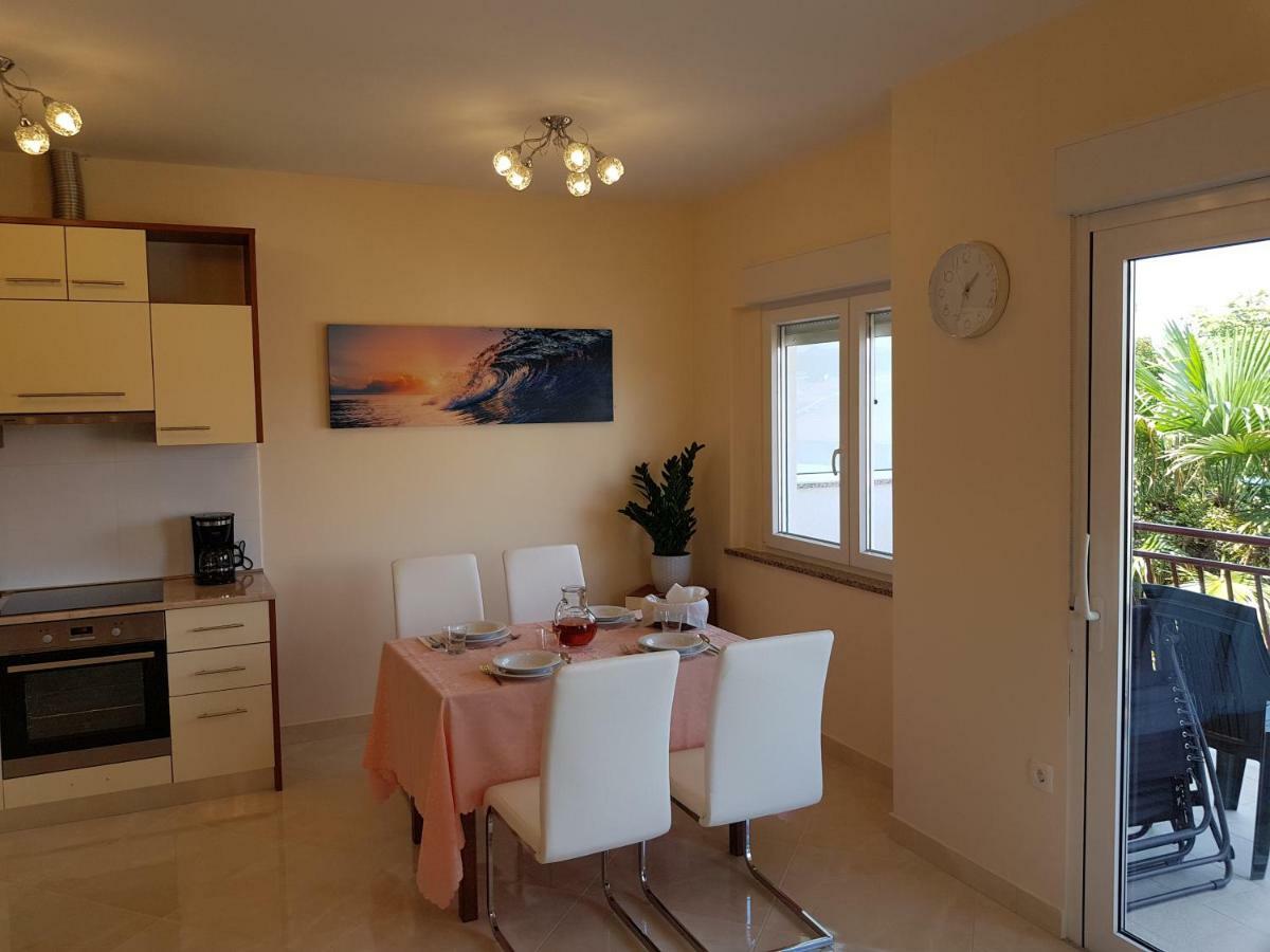 Apartman Vesna Malinska Buitenkant foto