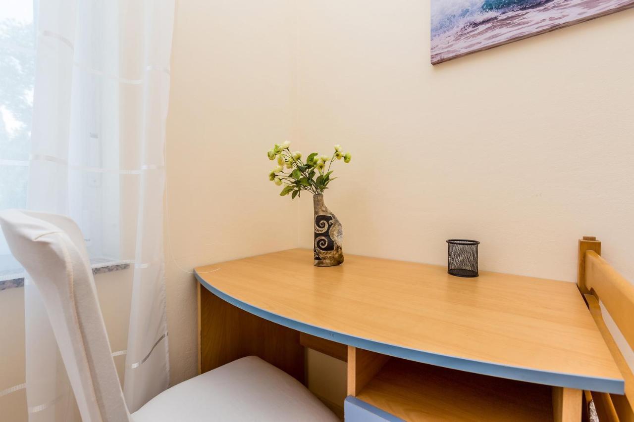 Apartman Vesna Malinska Buitenkant foto