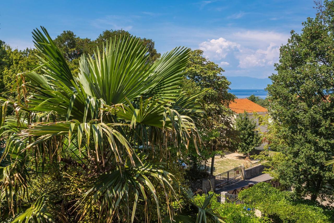 Apartman Vesna Malinska Buitenkant foto